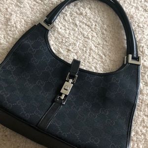 Gucci Bags - Gucci vintage purse Gucci Bags - Gucci vintage purse